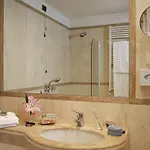 Kette Szálloda 4*