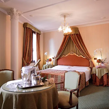 Kette Отель 4*