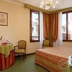 كيته 4* البندقية