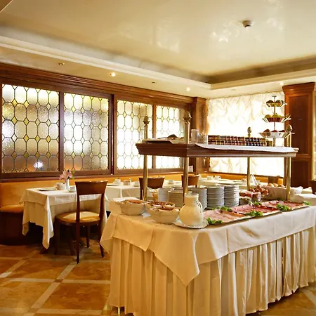Kette 4* Venezia