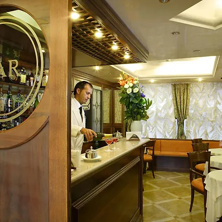 Kette Hotel