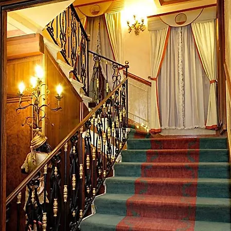 Kette 4* Venezia