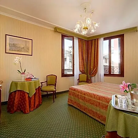 Kette 4* Venezia